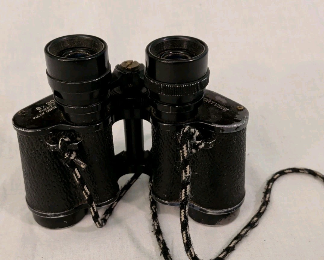 Binoculars Bushnell Sportview Vintage 8x30 Field 7.5° Fully Coated Optics