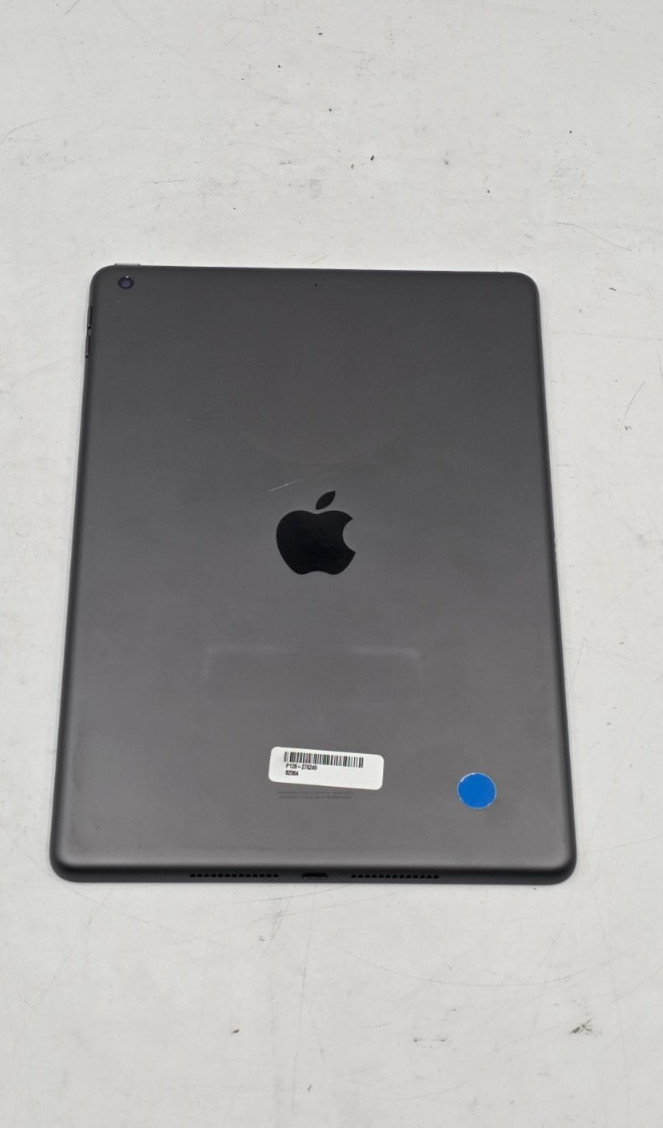 Apple iPad 8th Generation | 64 GB | Space Gray | 10.2 | A2270