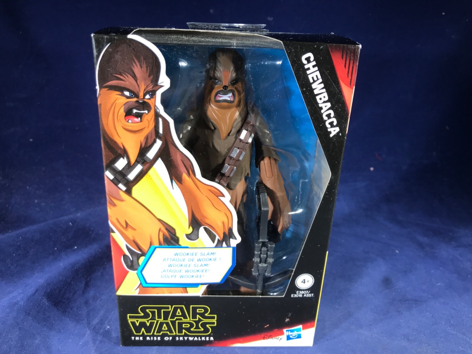 U1-53  STAR WARS HASBRO ACTION FIGURE - THE RISE OF SKYWALKER - CHEWBACCA