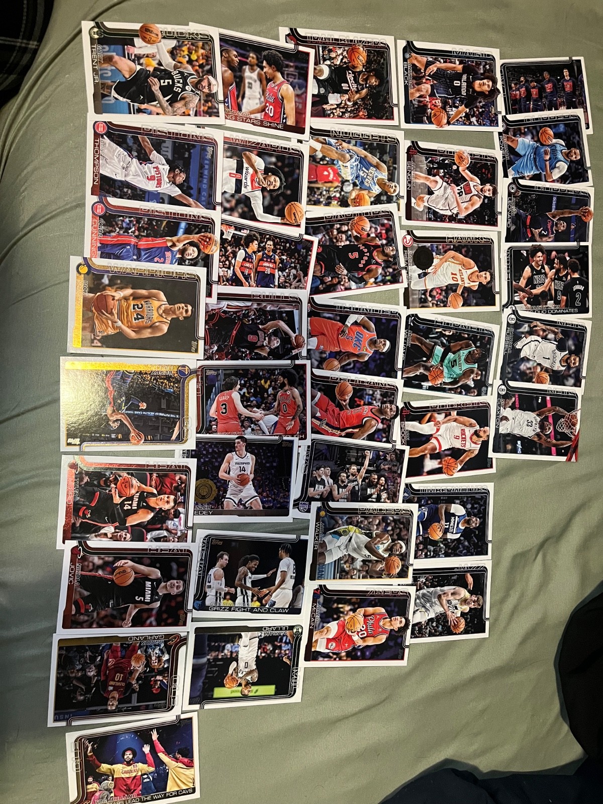 Brand new mixed topps chrome lot base x 38 / 25-2026