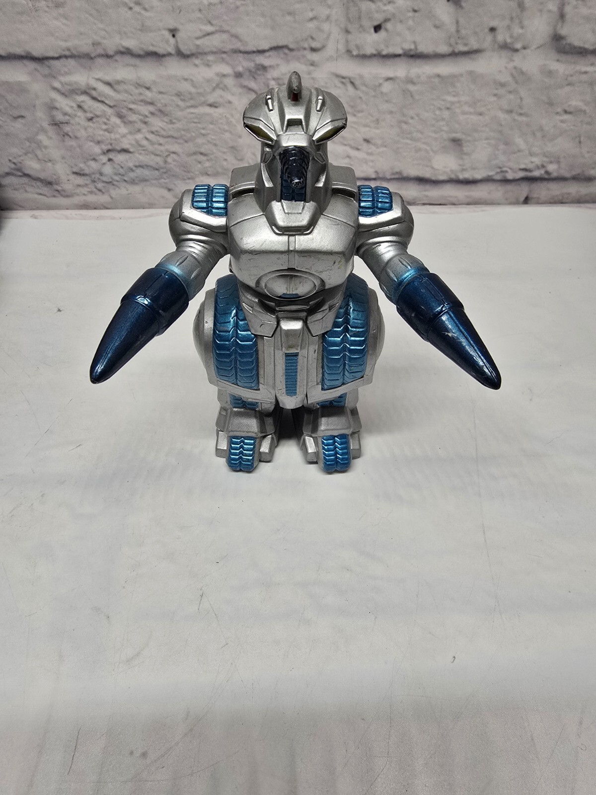 1998 Bandai 6” MOGUERA G-05 Movie Monster Series Import Godzilla Island