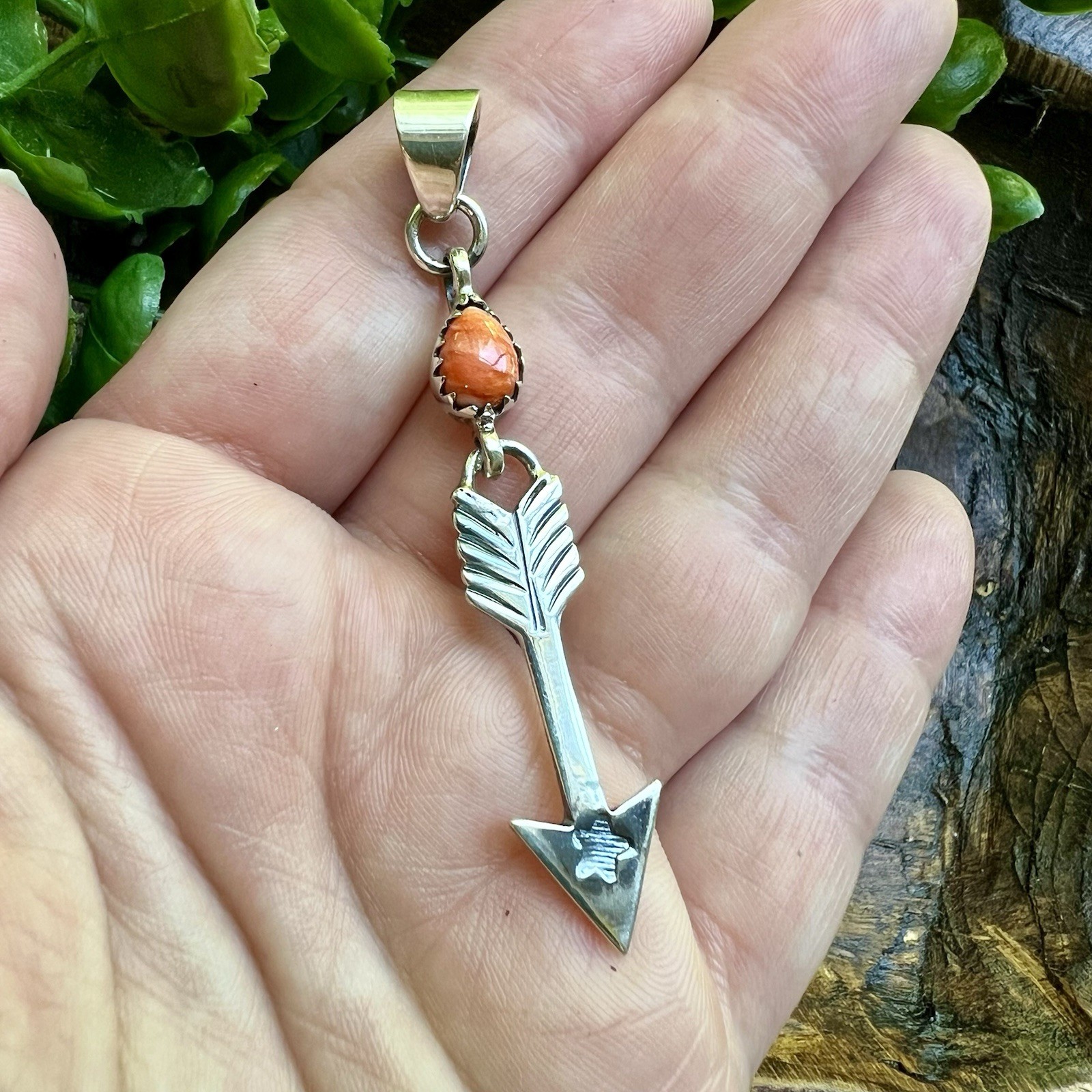 Sterling Silver Spiny Oyster Arrow Dangle Pendant Southwestern Western | Boho