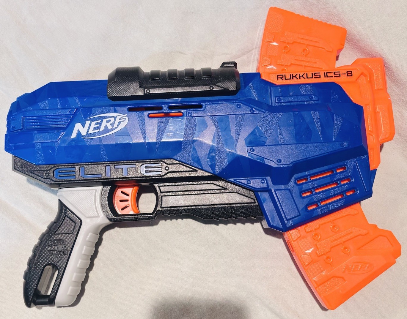 Nerf Rukkus ICS-8 N-Strike Elite Blaster 8 Dart Capacity Pump Action Toy Gun