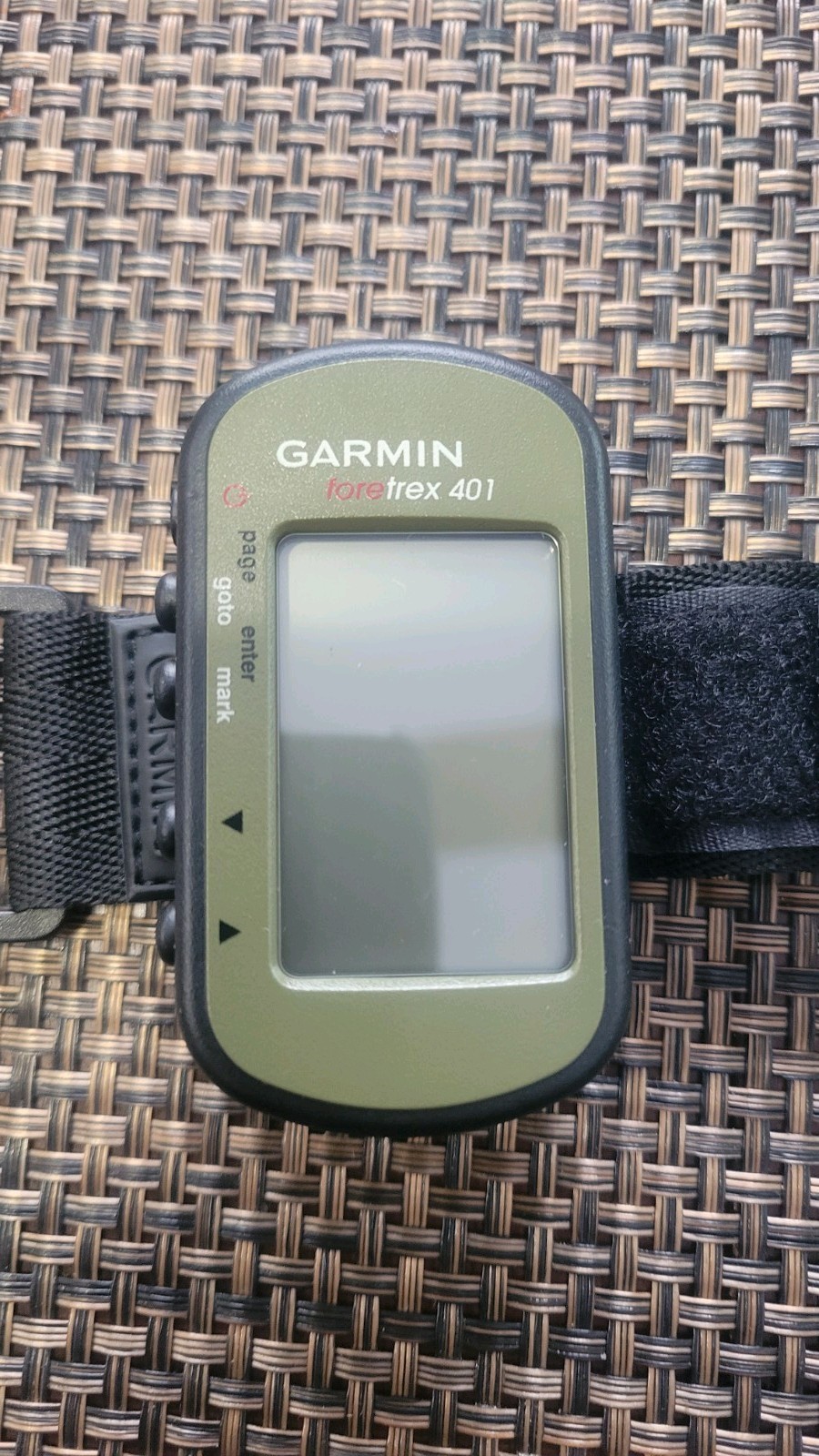 Garmin Foretrex 401 Wrist GPS Navigator - New