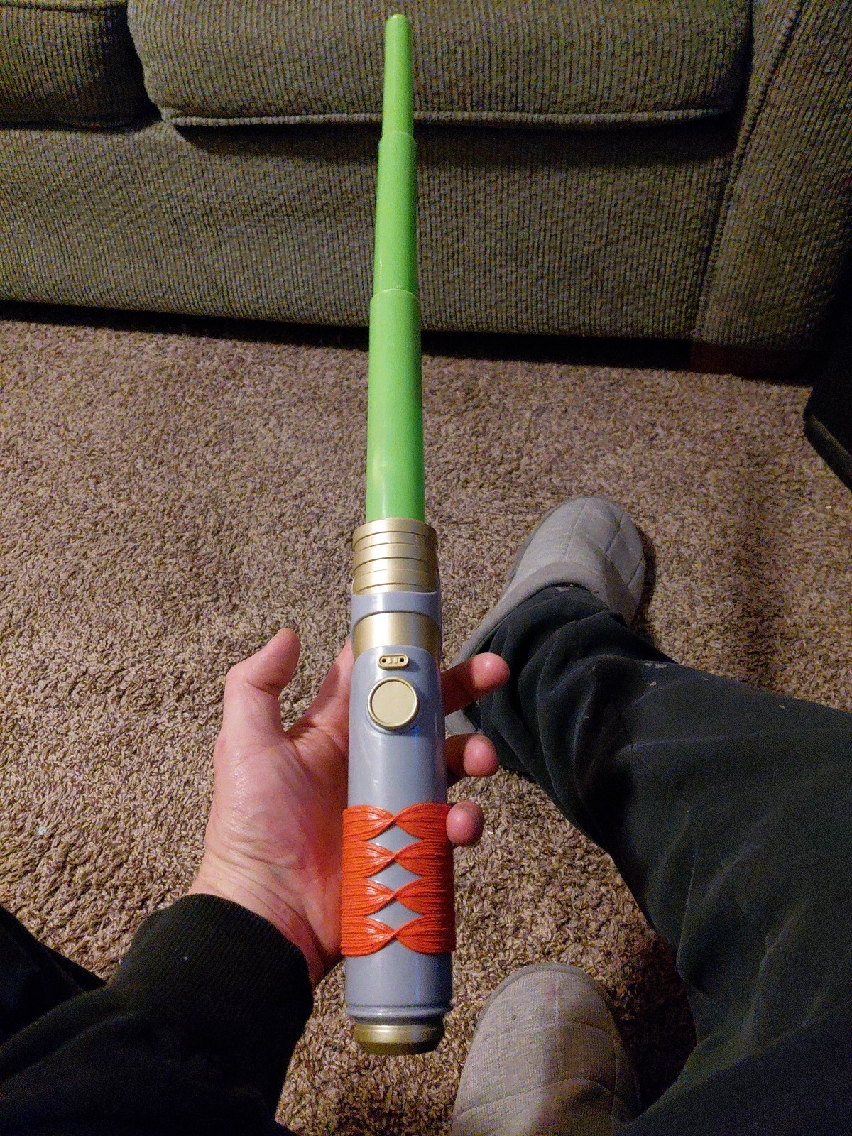 HASBRO STAR WARS RETRACTABLE GREEN LIGHT SABER 2023 LUCASFILM 