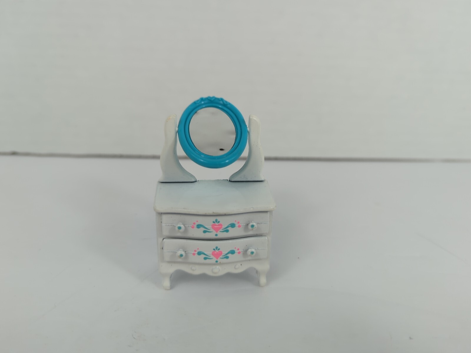 Mattel 1980 The Littles Dollhouse Miniature Dresser Metal vintage white mirror