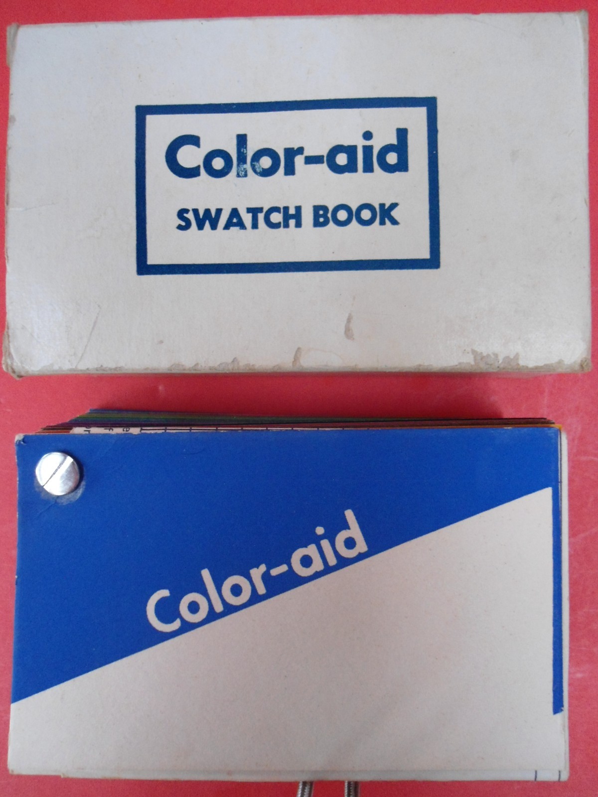 COLOR-AID Swatch Book