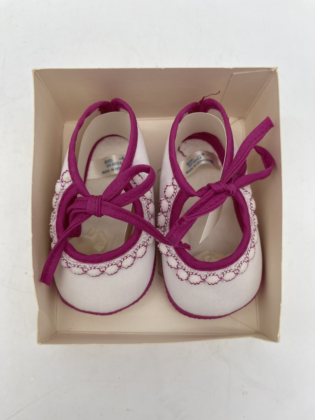 NOS Vintage Infant Shoes Cradle Newborn Shoes Fuchsia & Ruffles