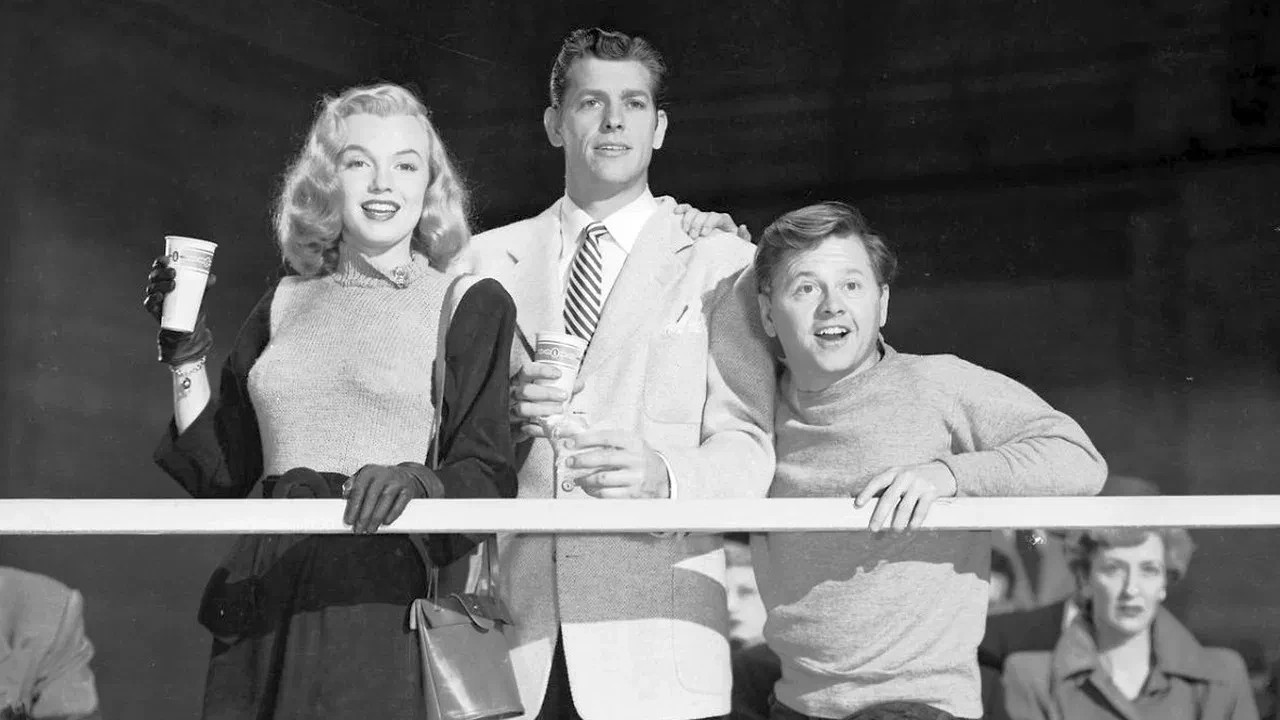 FIREBALL 1950 Marilyn Monroe Ice Skating Drama Film Reproduction Postcard