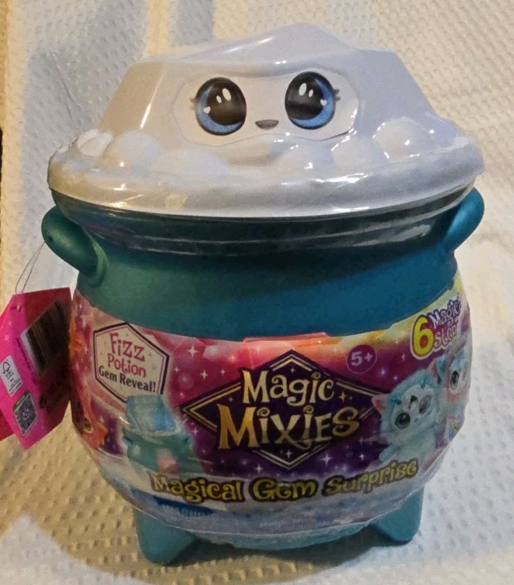 New Sealed Magic Mixies Magical Gem Fizz Potion Surprise Water Magic Plush
