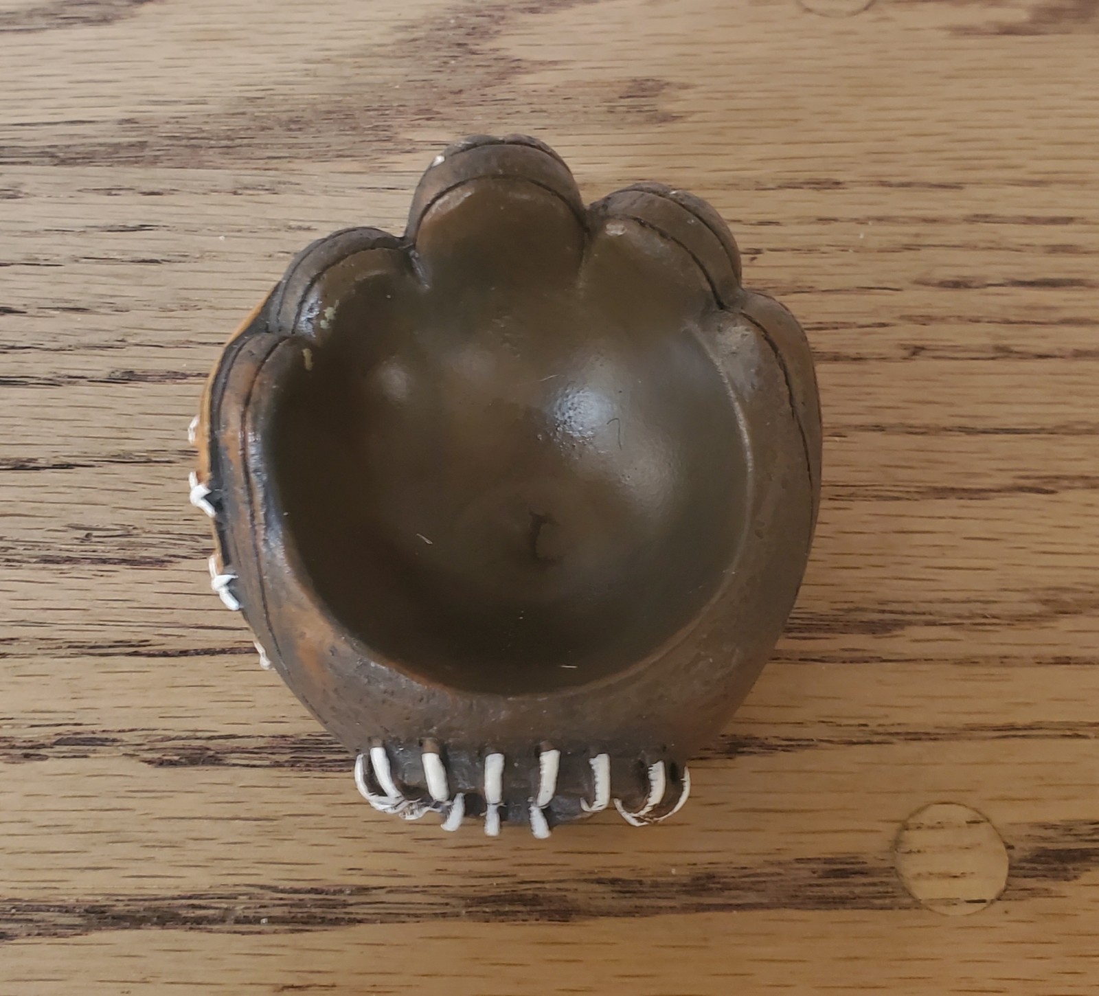 Ring / Coin Holder - Baseball Glove (3"L x 3"W x 2"H) - Resin - Brown