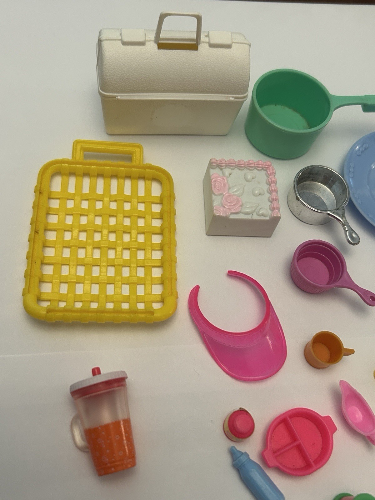Random Lot of Barbie Items Mostly Kitchen Items Vintage Accessories