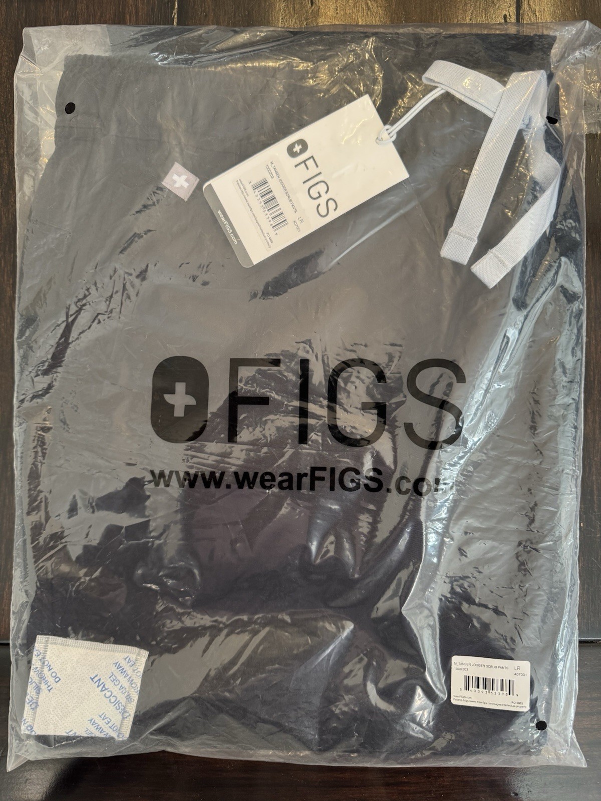 Figs Tansen Men’s Jogger Scrub Pants Black Brand New with Tags In The Bag Size L