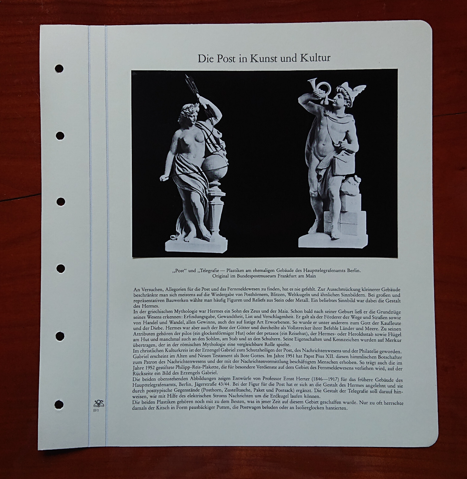 Vordruckblatt the Post Art & Culture Plastiken Haupttelegrafenamt Berlin