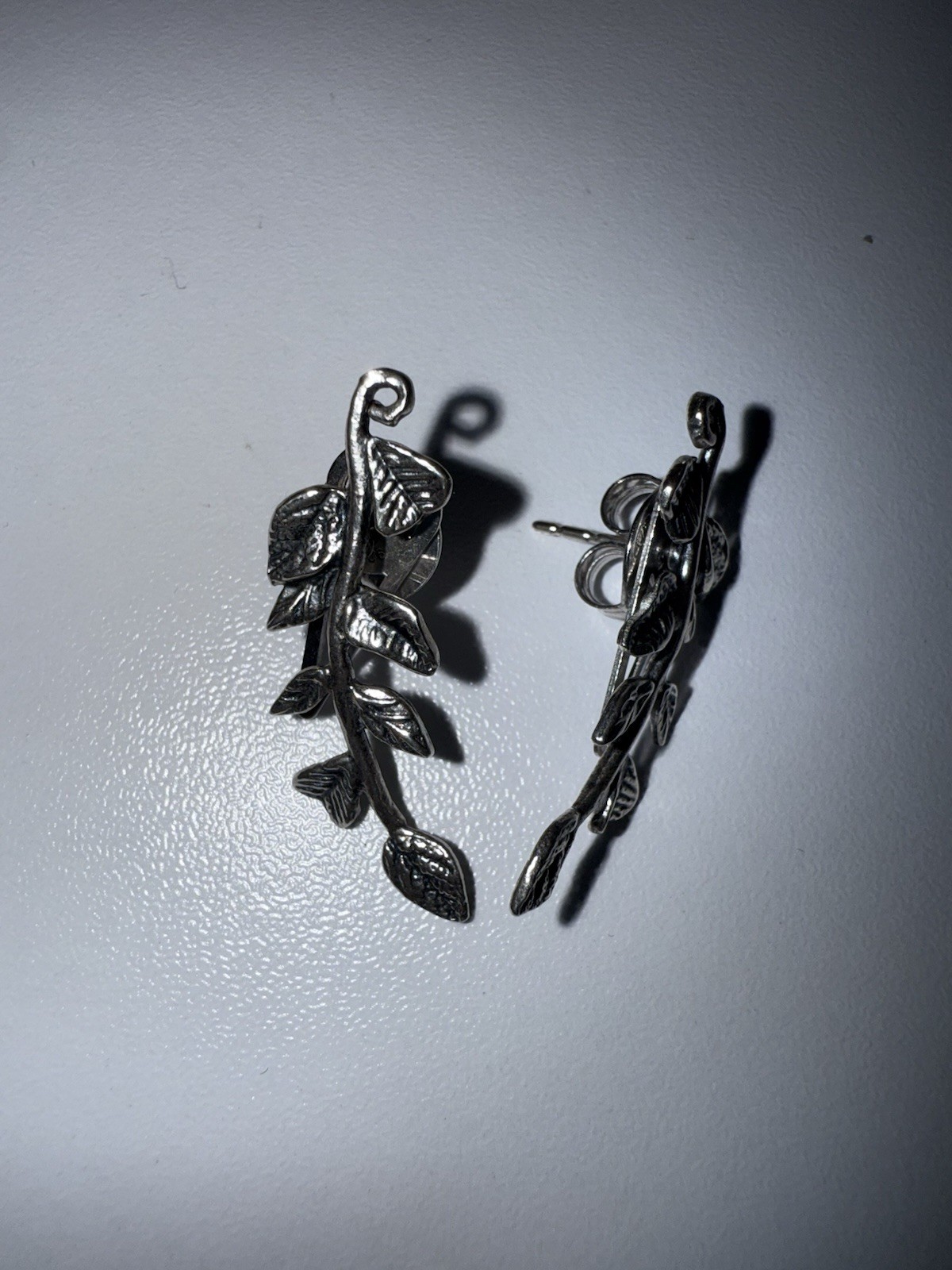 NWOT OR PAZ PZ ISRAEL Sterling Silver .925 Vine Pierced Stud Drop Climb Earrings