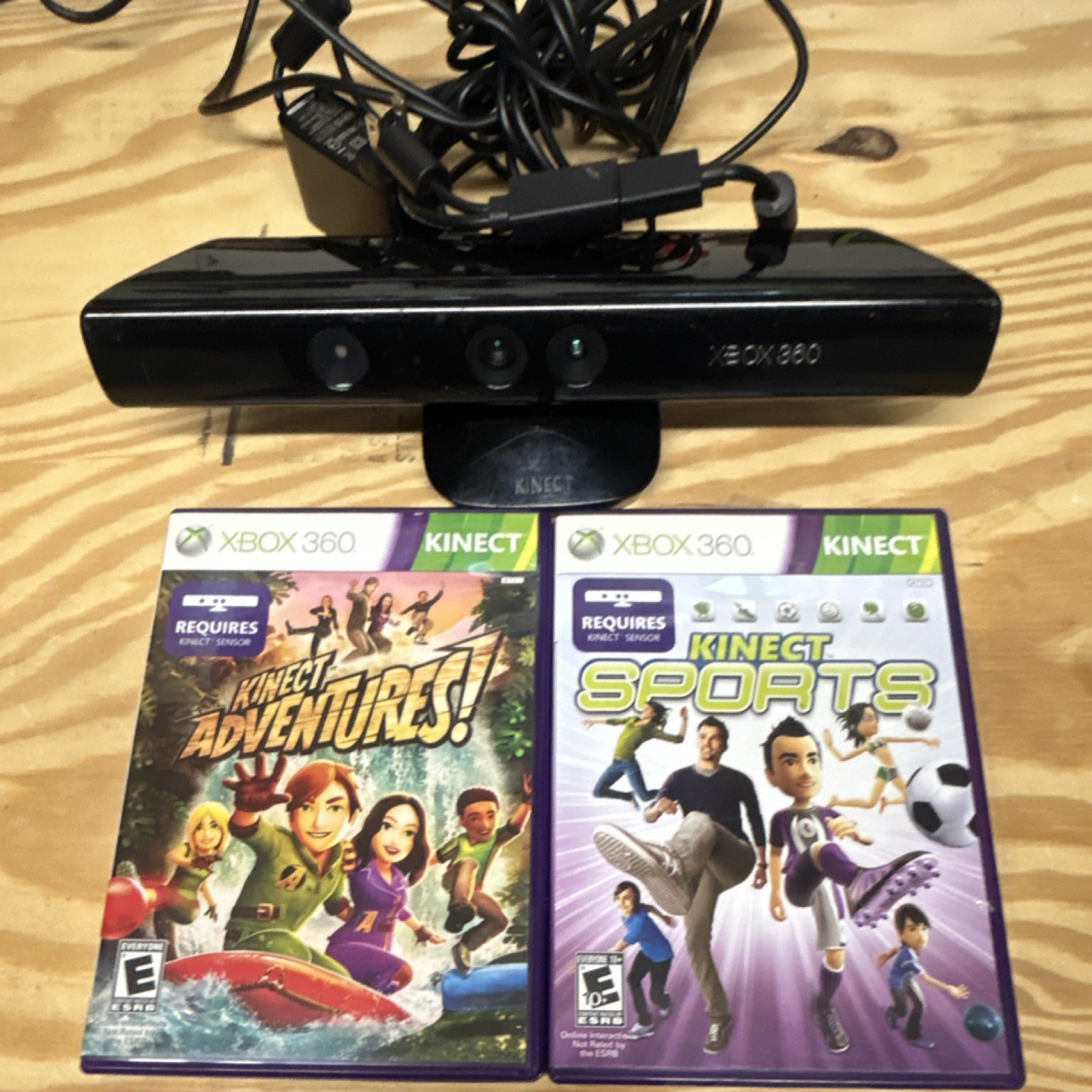 Microsoft Xbox 360 Kinect Sensor Lot Kinect Adventures Kinect Sports NTSC-U/C