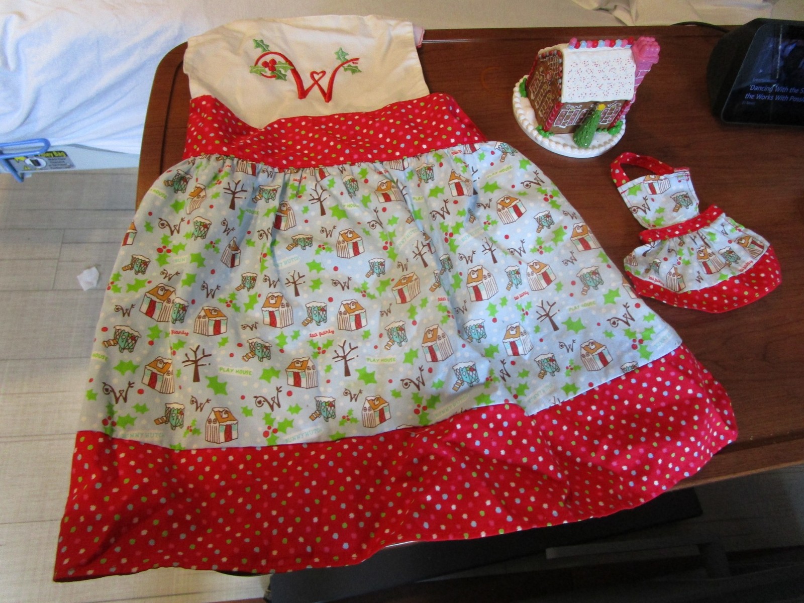 American Girl Wellie Wishers Child apron, doll apron and cottage