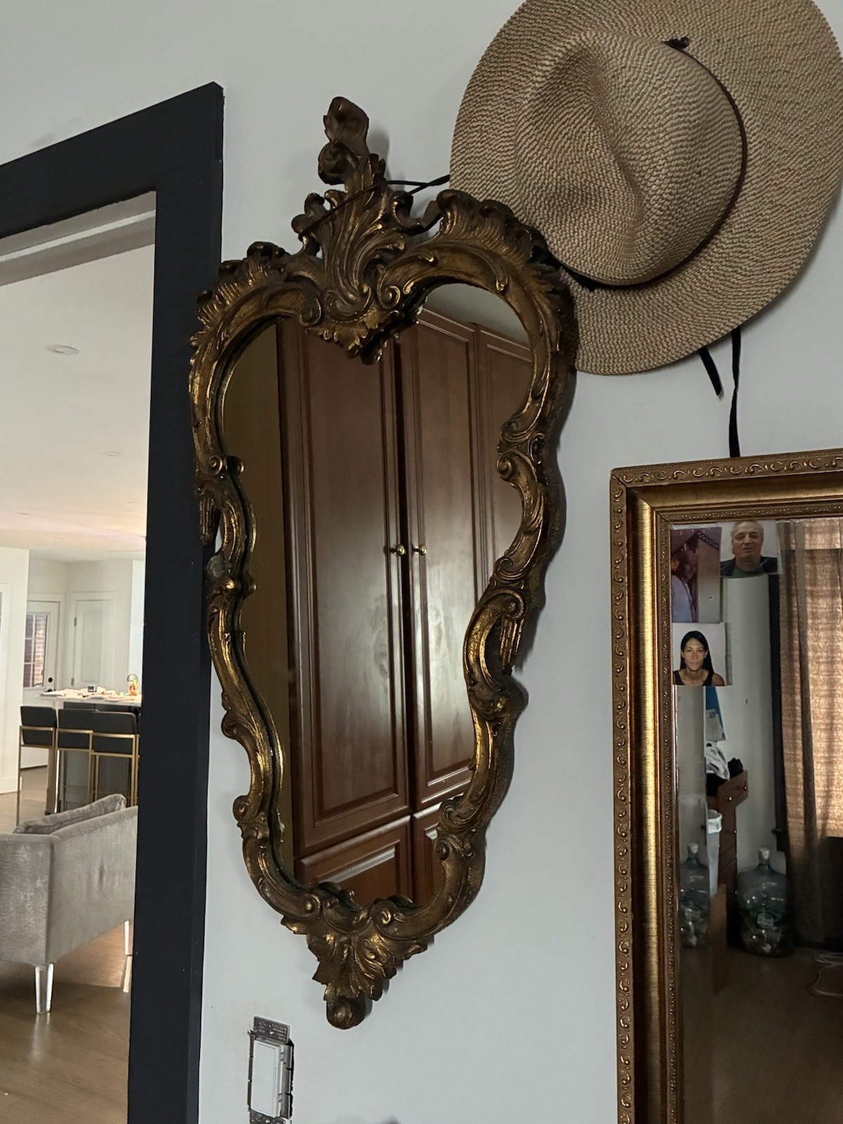 Antique Rococo Heart-Shaped Gold Wall Mirror Ornate Wood Frame Vertical