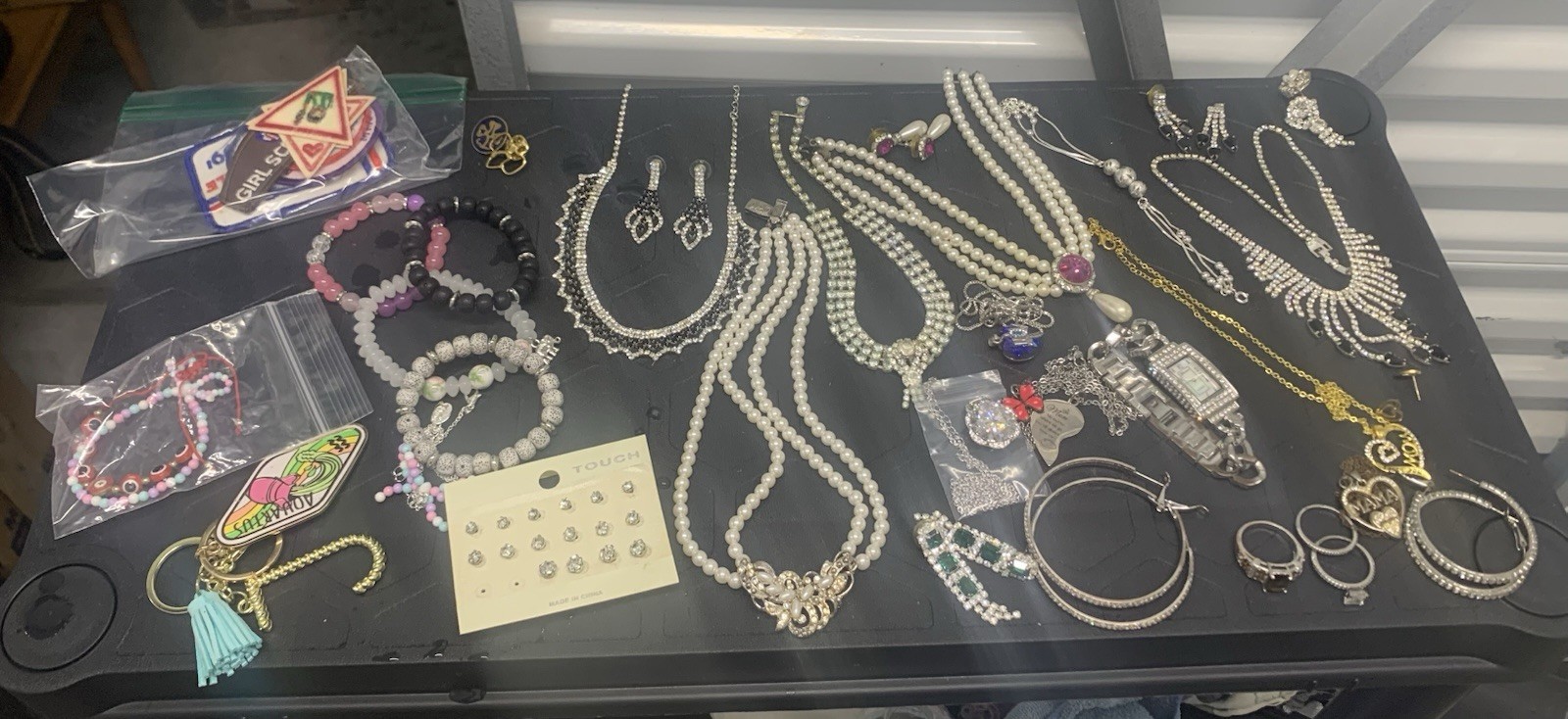 Mixed Jewelry A lot