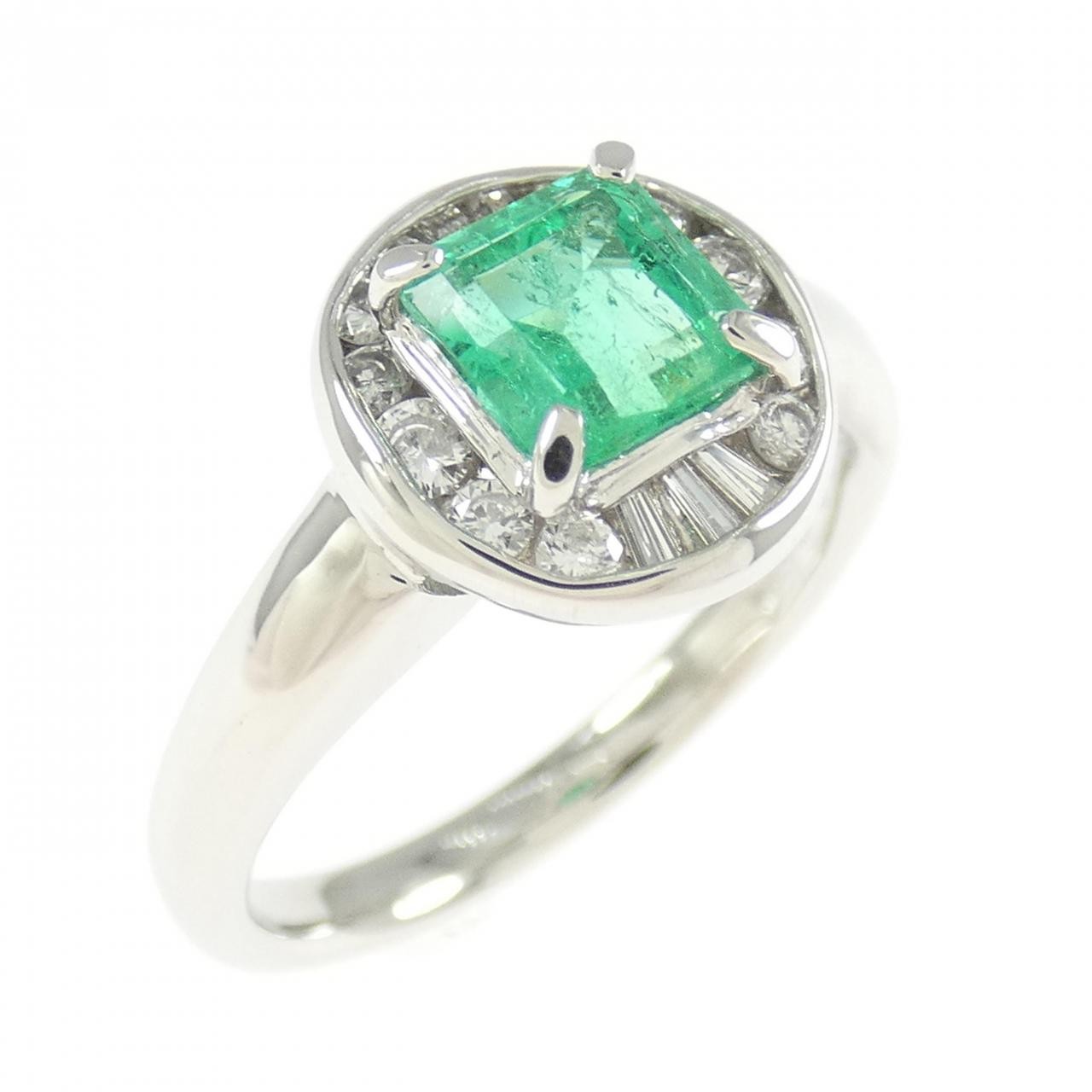 Authentic PT850 Emerald Ring 0.68CT #270-004-135-7474