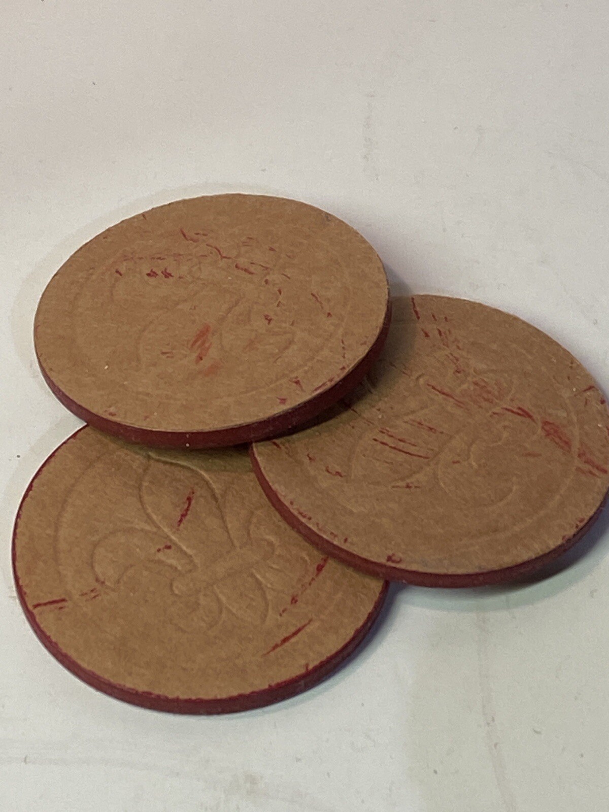 VTG Poker Chips Fleur De Lis 3 Replacement Tan Color 1 1/2” Embossed Fiber