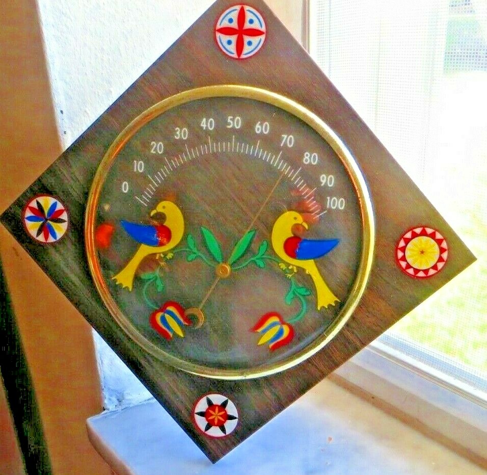 THE DUTCHMAN THERMOMETER METAL FAUX WOOD HAND PAINTED,GLASS LENSE WORKS VTG