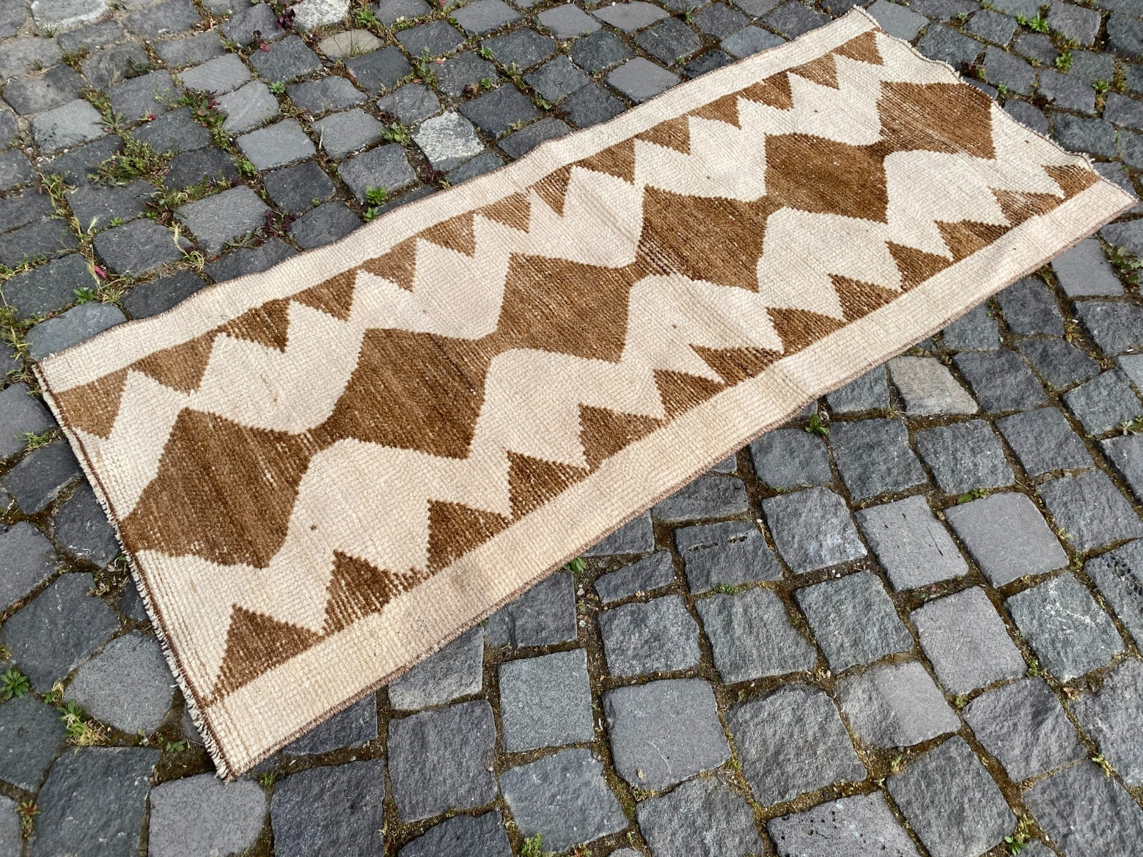 Bohemian rugs, Runner rug, Handmade, Turkish rug, Vintage, Wool | 2,0 x 4,9 ft