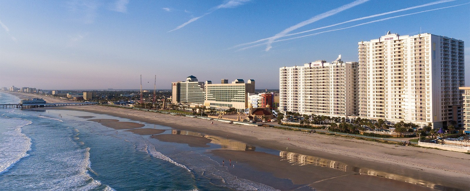 WYNDHAM OCEAN WALK DAYTONA BEACH  FL    MAY 2 - 6  /  2 BEDROOM DELUXE  4 NIGHTS