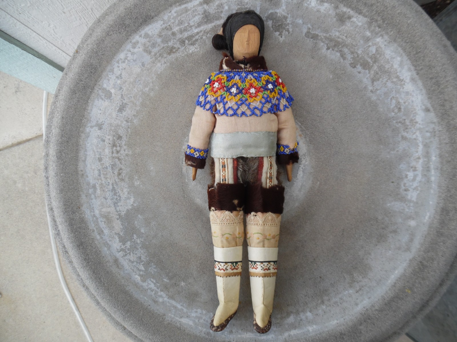 ANTIQUE GREENLAND DOLL WITH BEADED COLLAR AND ACCENTS, JOINTED WOOD