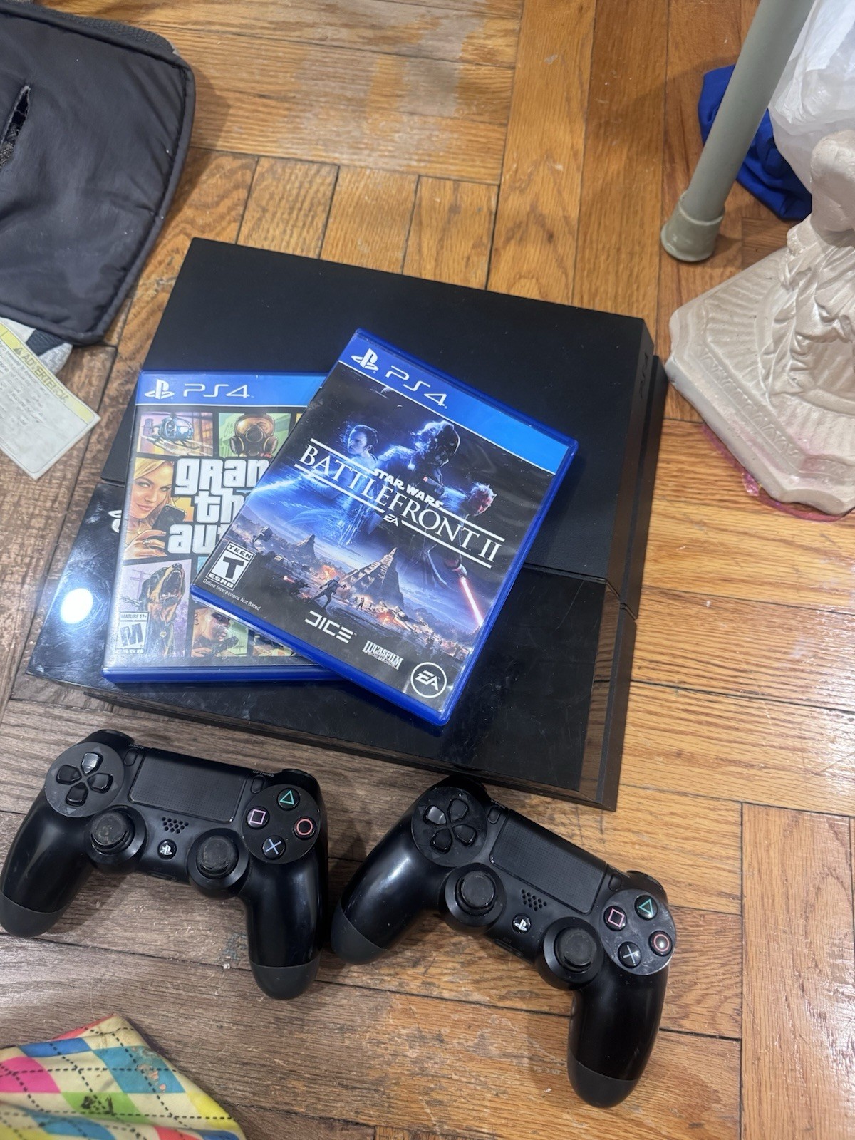 Sony PlayStation 4 (500 GB) Home Console - Black