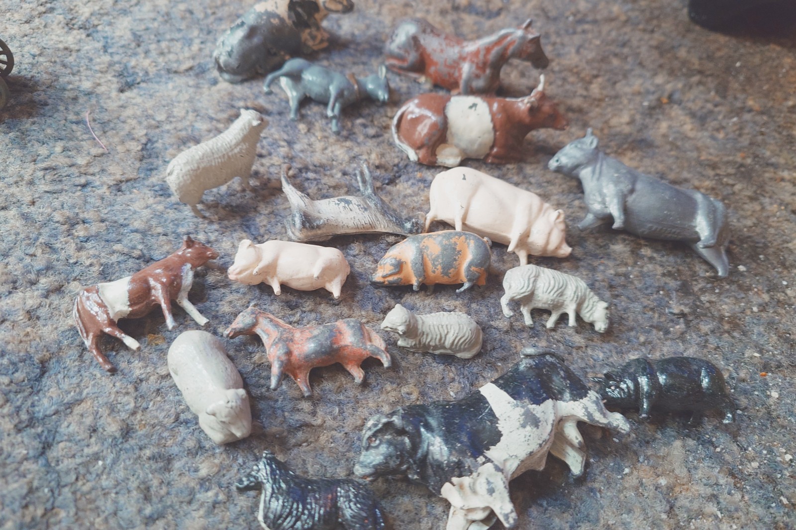14 Vintage Britains Etc Lead Farm Animals People Figures - Pig Turkey Swan Horse