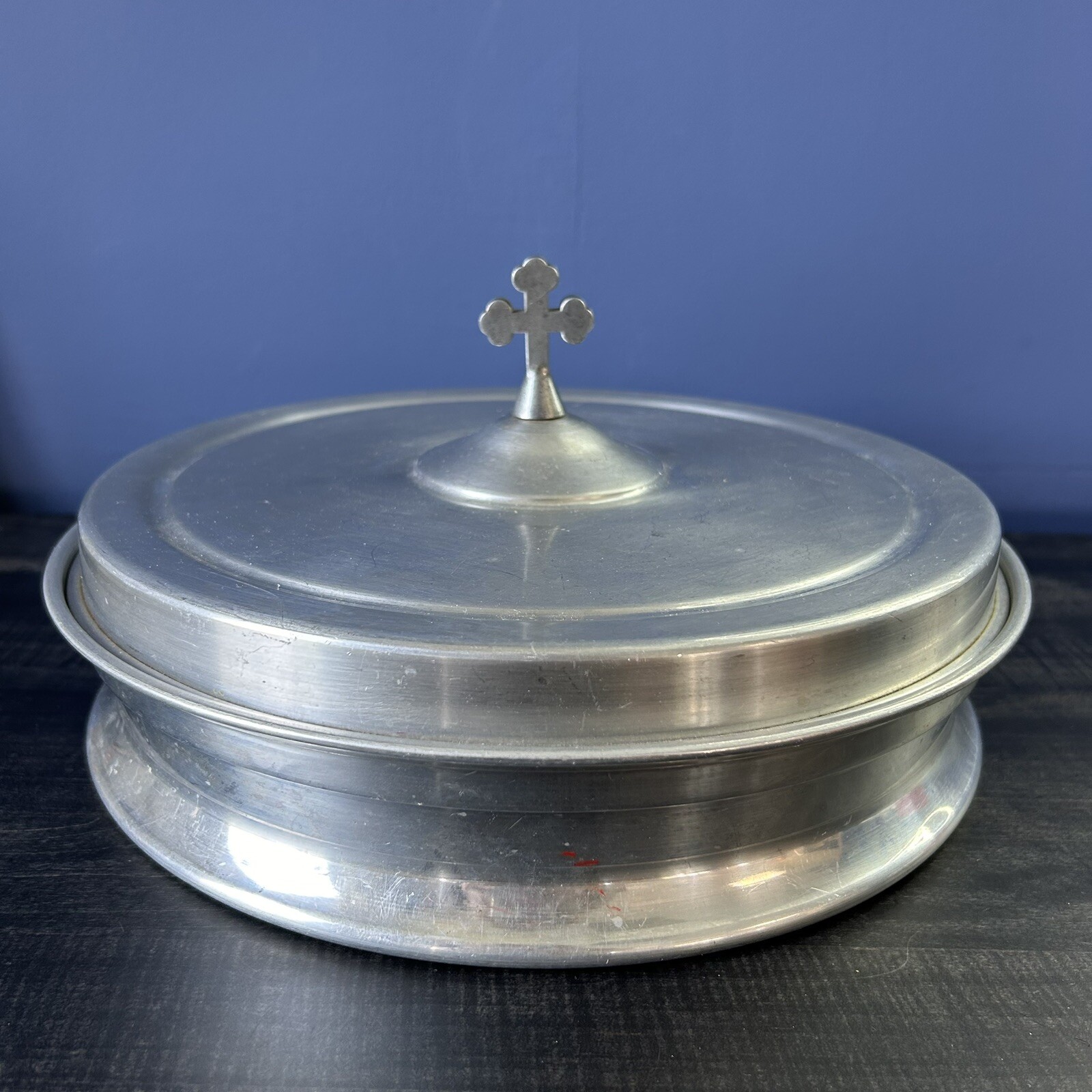 Aluminum Communion Tray w/ Lid Cross Finial Handle Religious Christianity Church