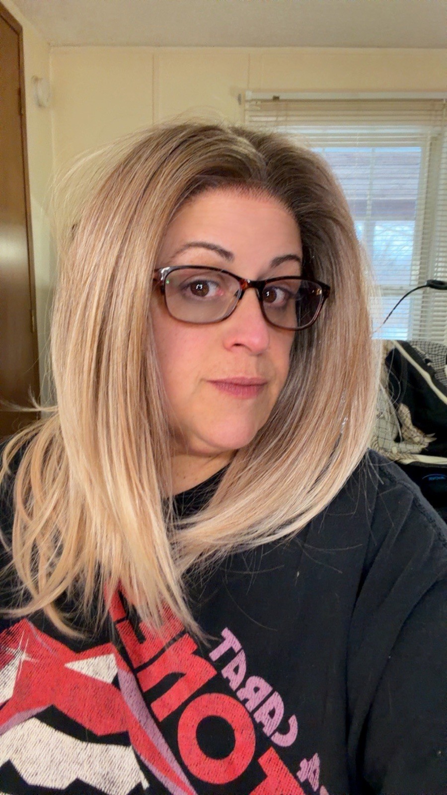 Topshe Ash Apricot Wig