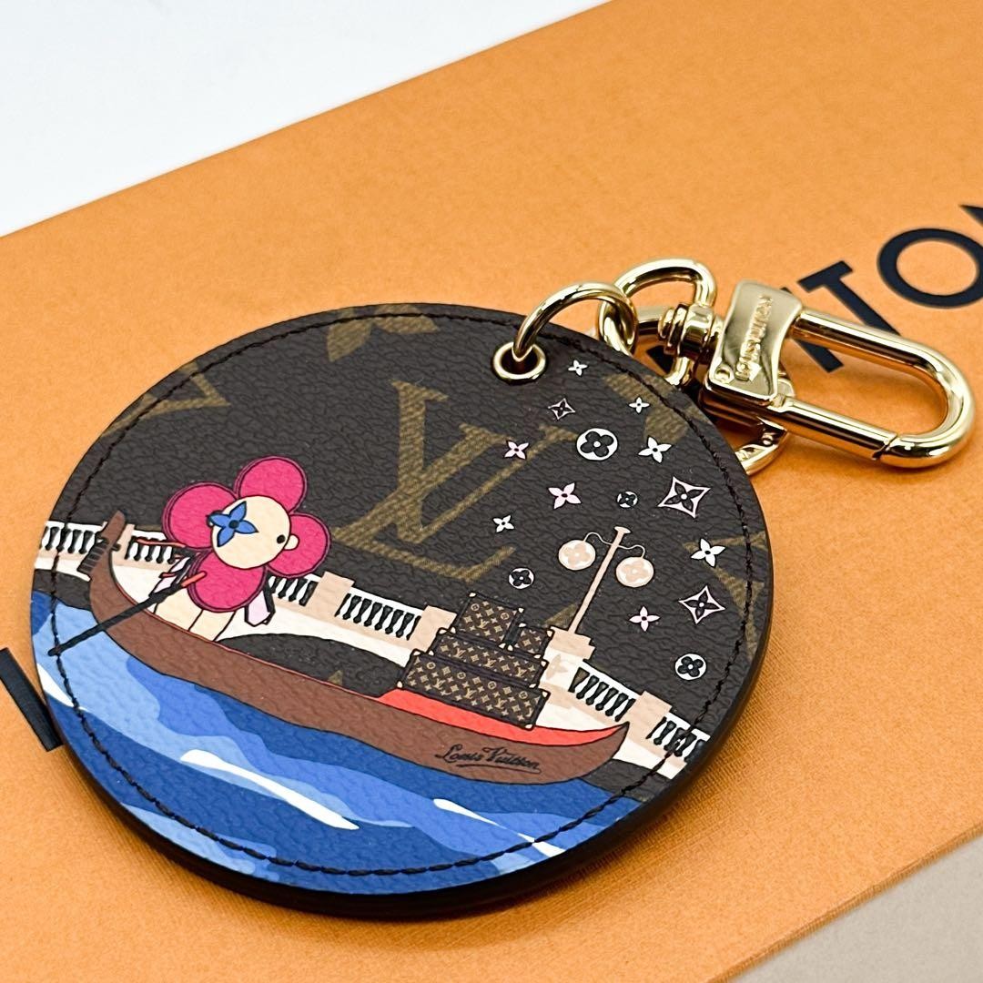 Louis Vuitton Porte-Cles Illustre Vivienne Charm - Used Once