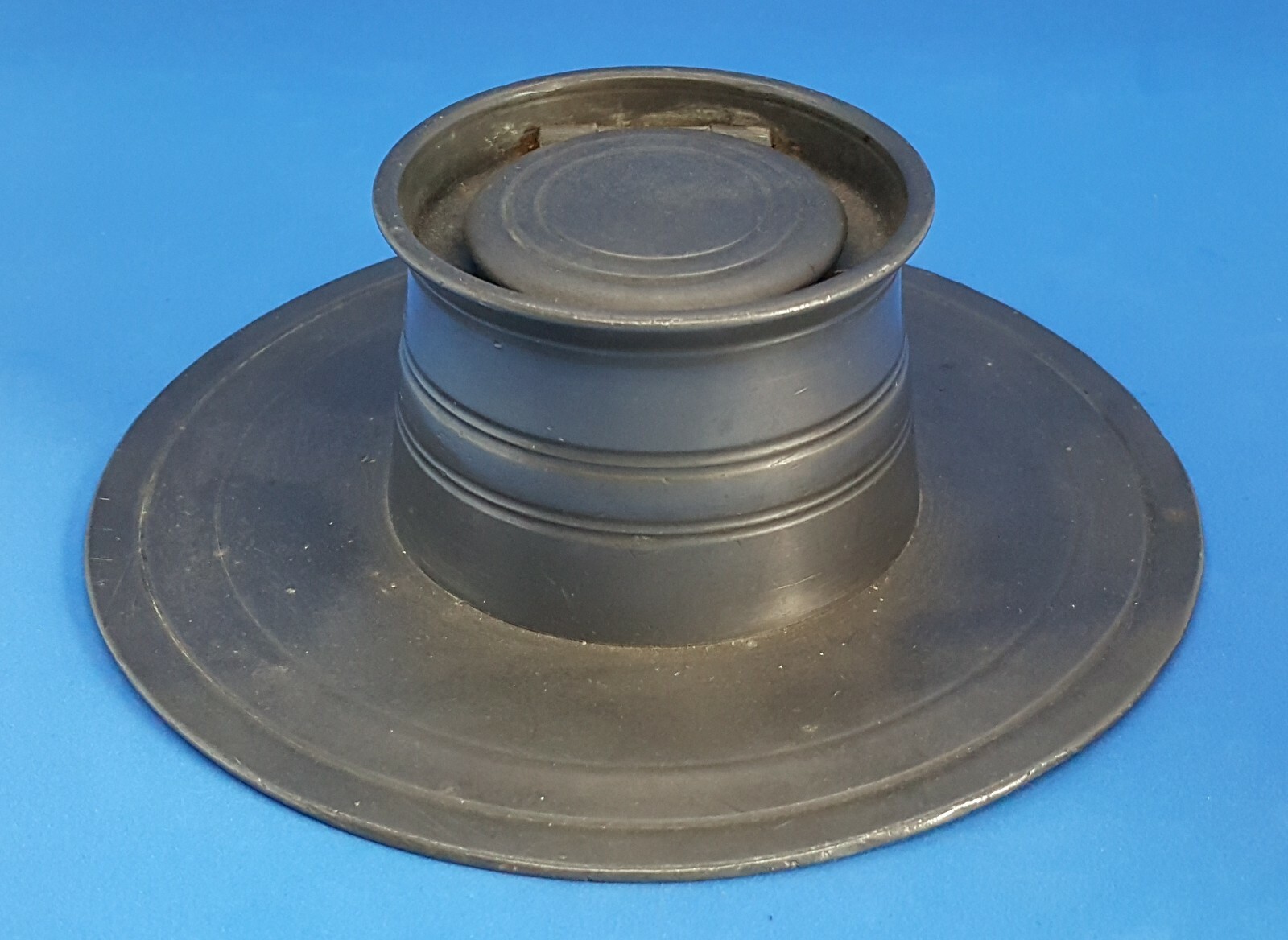 Pewter vintage Victorian antique round drum capstan / ships inkwell A