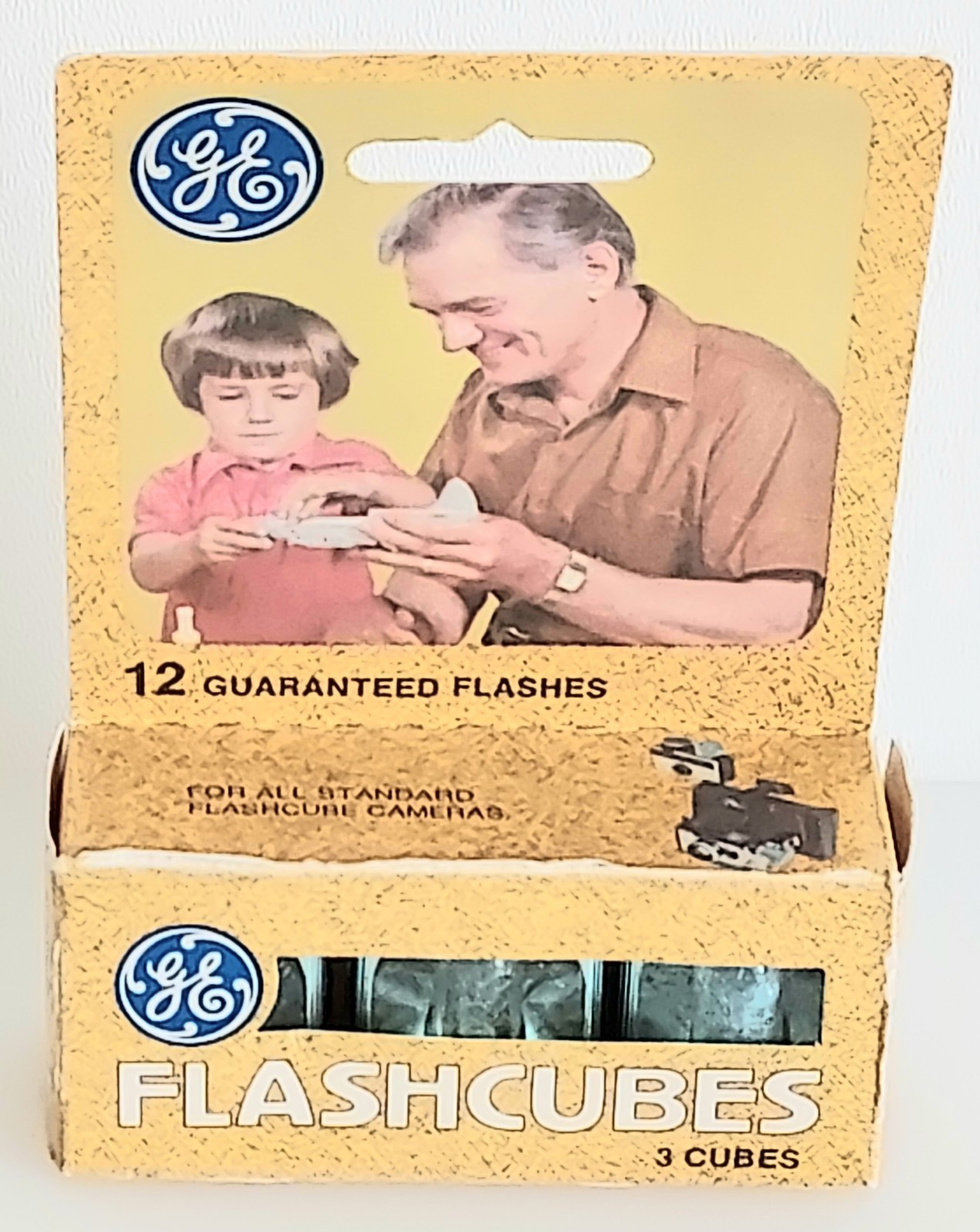 GE General Electric Flashcubes~Box of (3) Cubes~(12) Unused Flashes Total~NOS