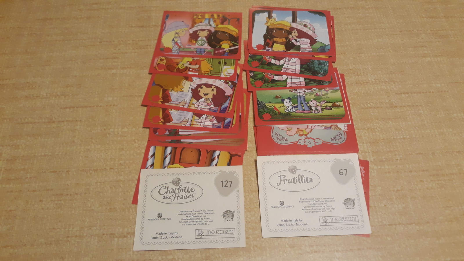 N'27 Lot Figurines Frutillia 2008 A