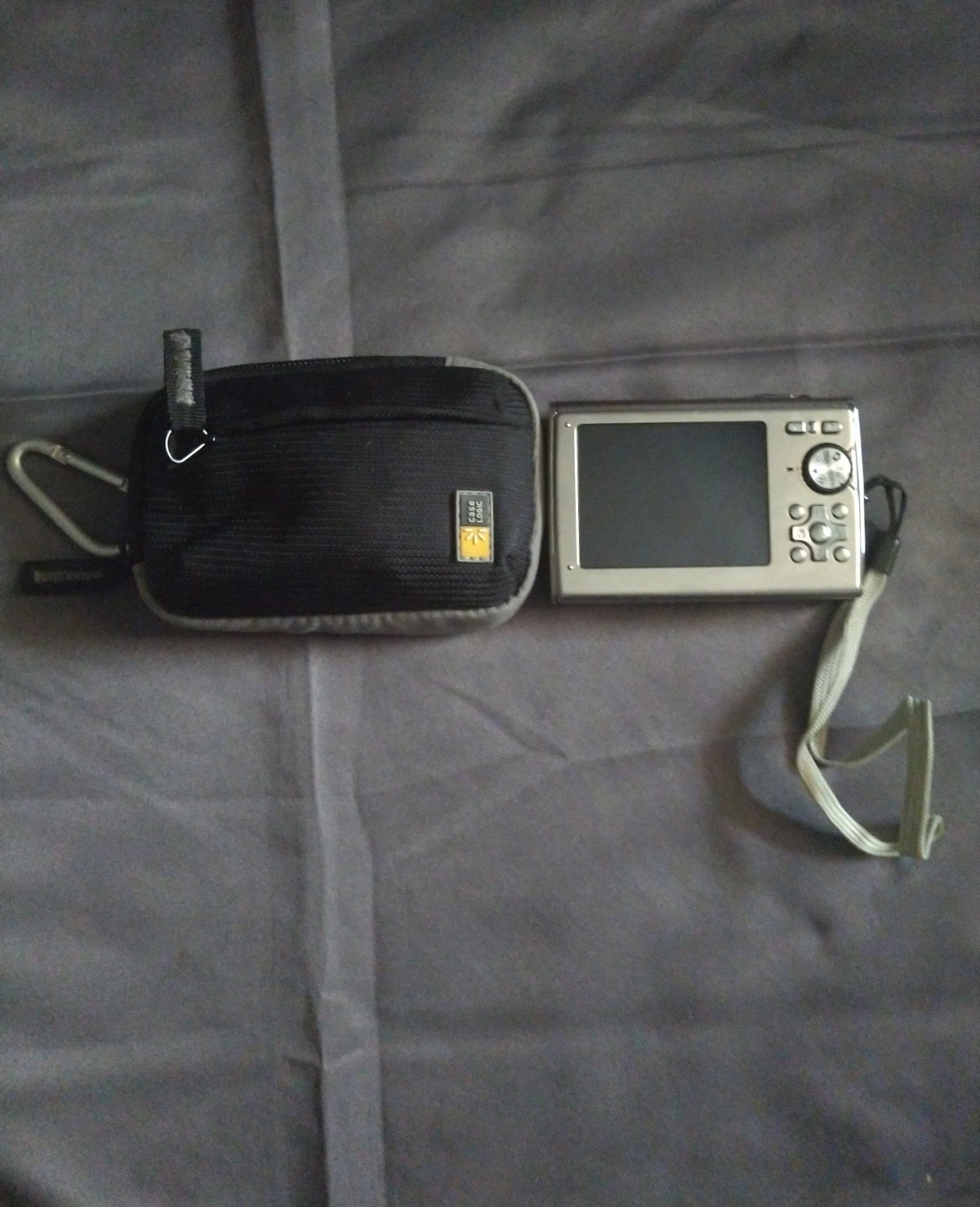 Olympus Stylus 1030 SW 10.1MP Digital Camera w/ Case Logic TBC-302 *Untested*