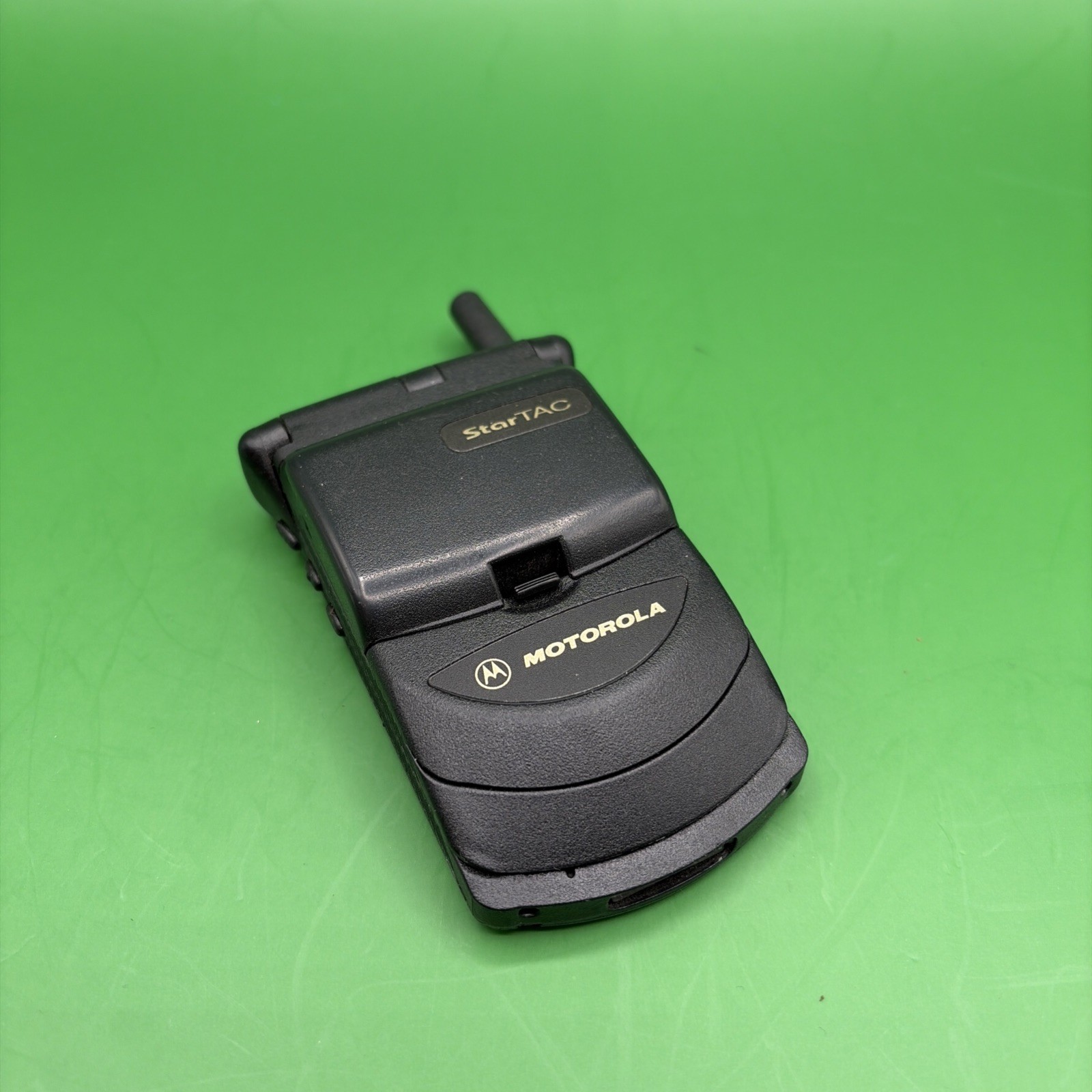 Vintage Motorola StarTAC Black Dual Band Flip Phone AT&T UNTESTED