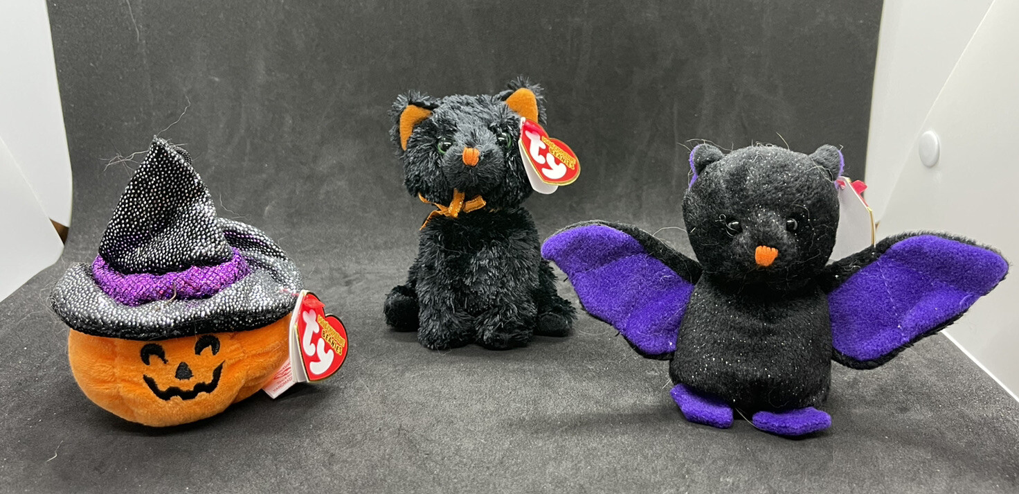 Ty Halloweenie Beanies Collection, Scream, Frights, and Scarem W/ Tag Protectors
