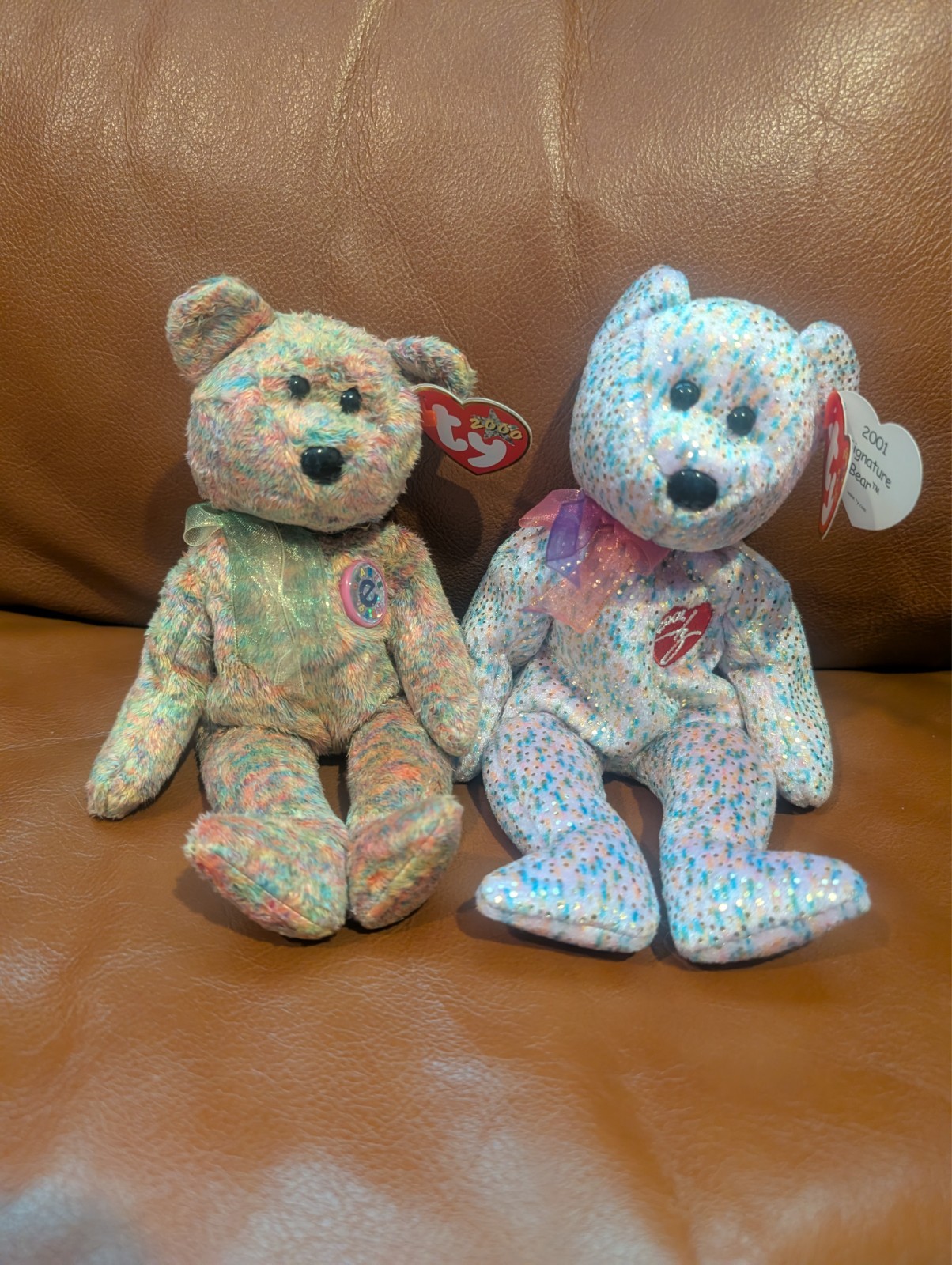 Ty Beanie Babies – Signature Bear (2001) & Speckles (2000) – A Bear-y Special Pa