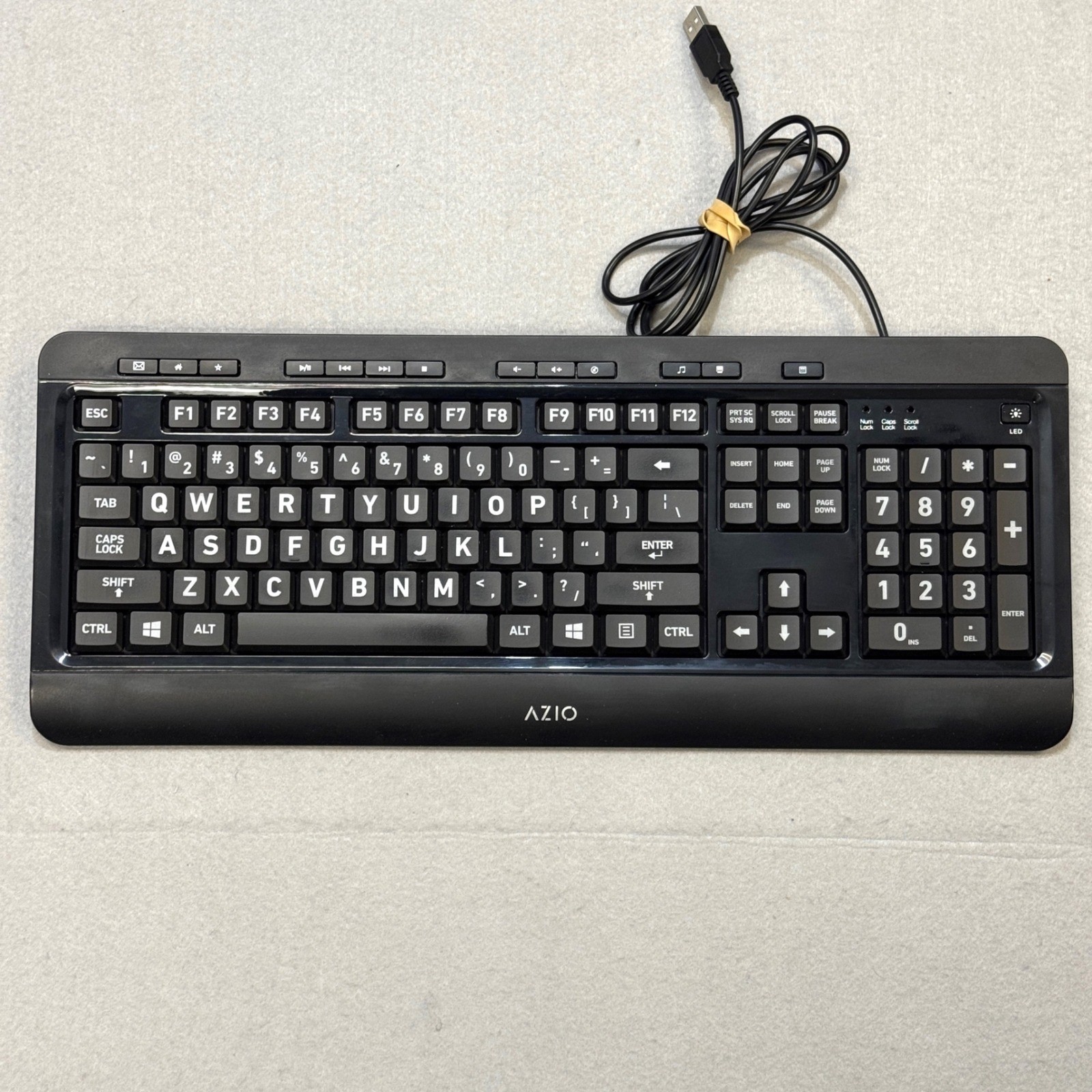 Azio KB505U Vision Large Font Backlit Keyboard Tri-Color LED Wired USB Tested