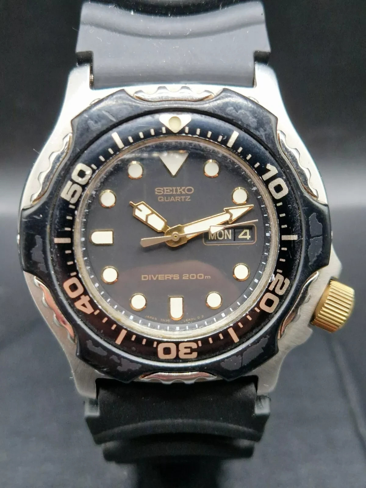 Seiko Mens Quartz Watch 'STARFISH' 7N36-6A09 Scuba Divers 200M c. April 2001
