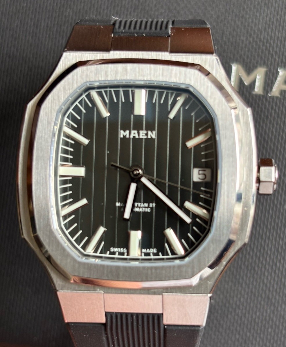 Maen Manhattan 37 Watch Black Dial M2.1.7 Date Automatic Full Set Extra Strap