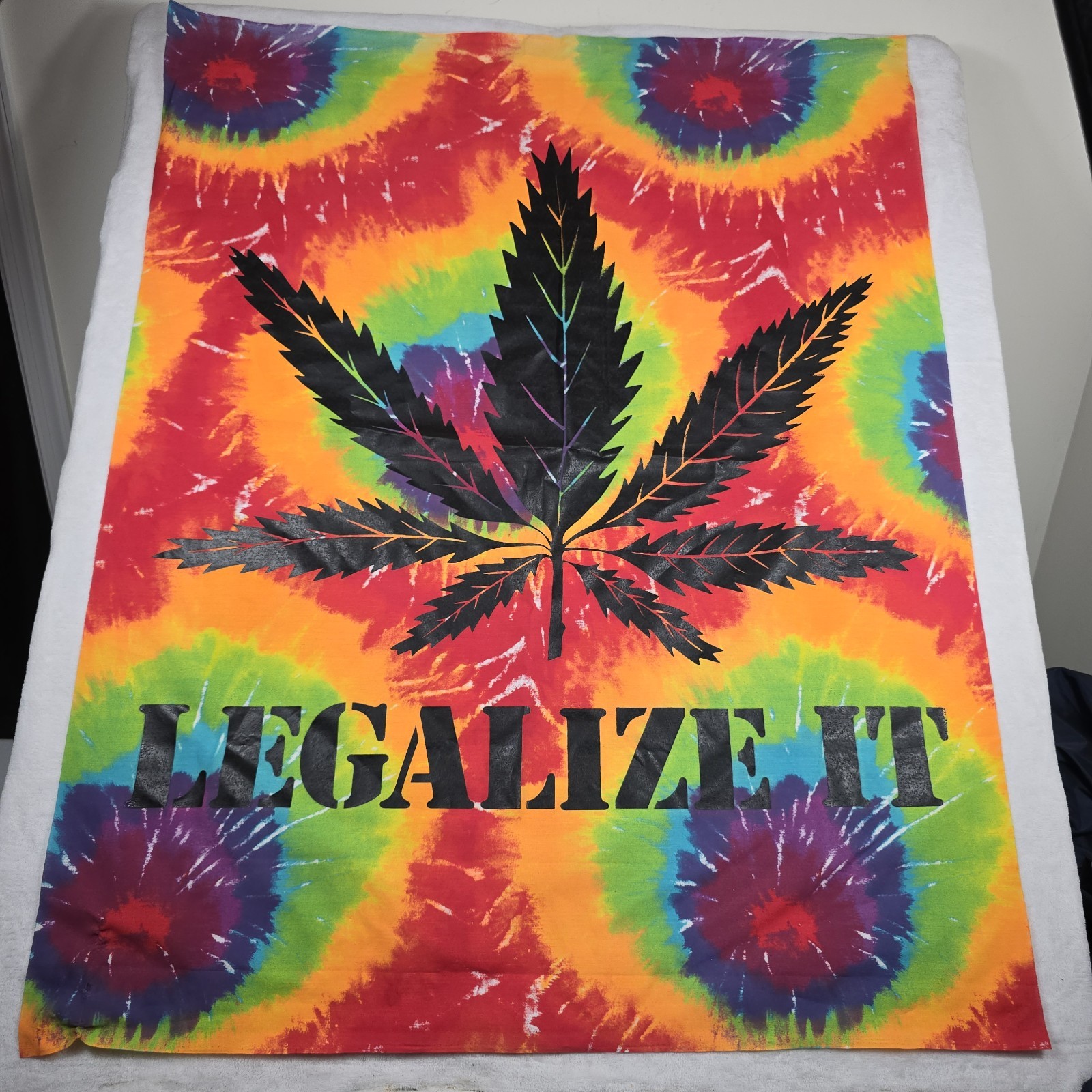 Tie Dye Fabric Tapestry Legalize It Wall Hanging Decor 45x37 Marijuana Pot Leaf