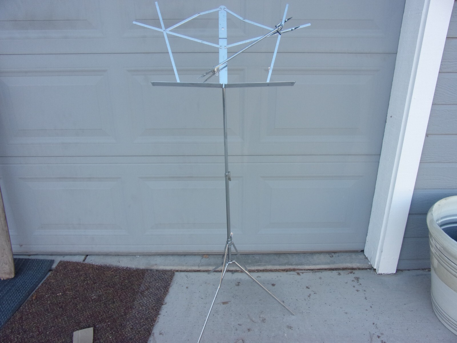 THE HAMILTON No 600-N 600N Chrome Folding Sheet Music Stand Adjustable Vintage