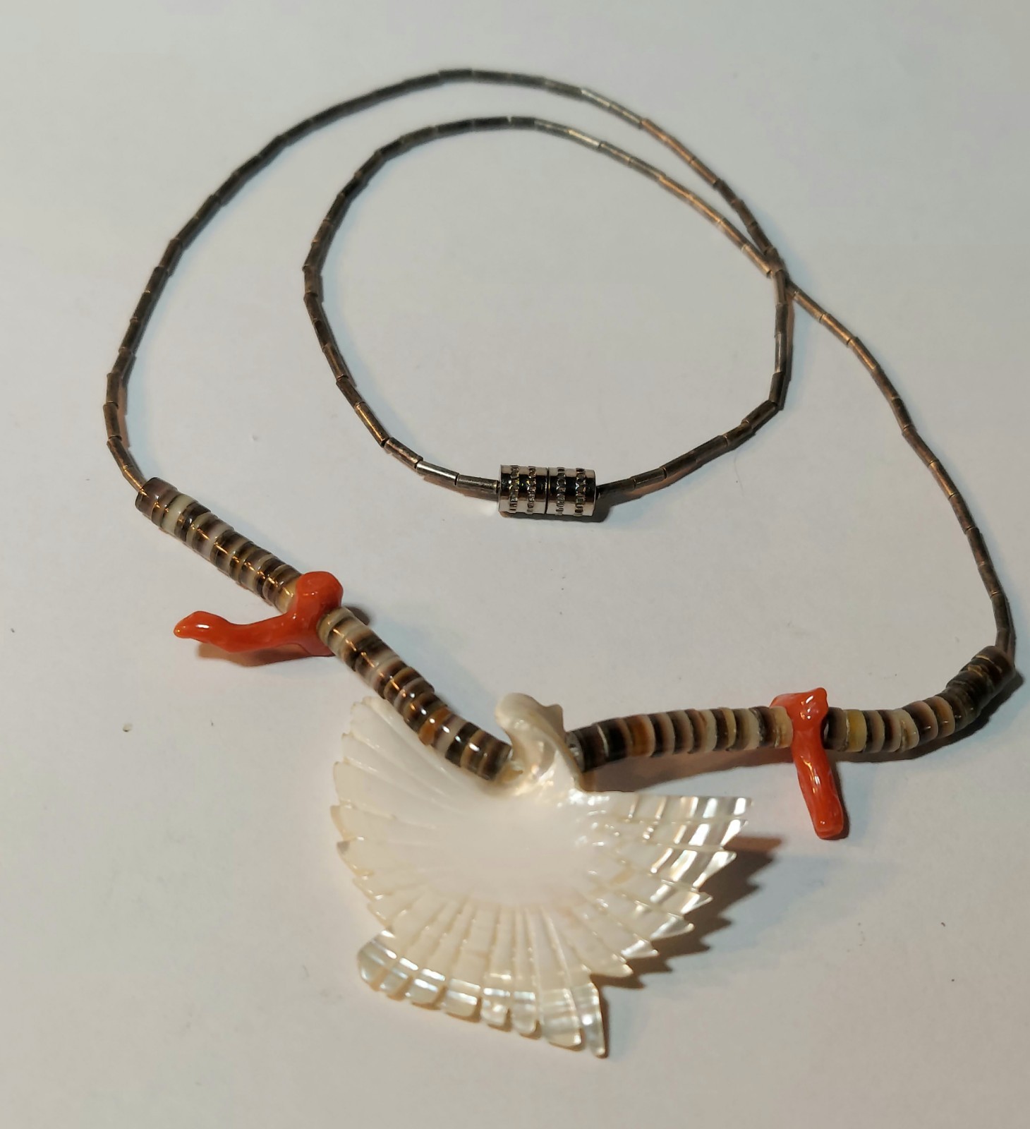 Vtg Southwest Carved MOP Thunderbird Necklace Sterling Liquid Silver Beads 14"