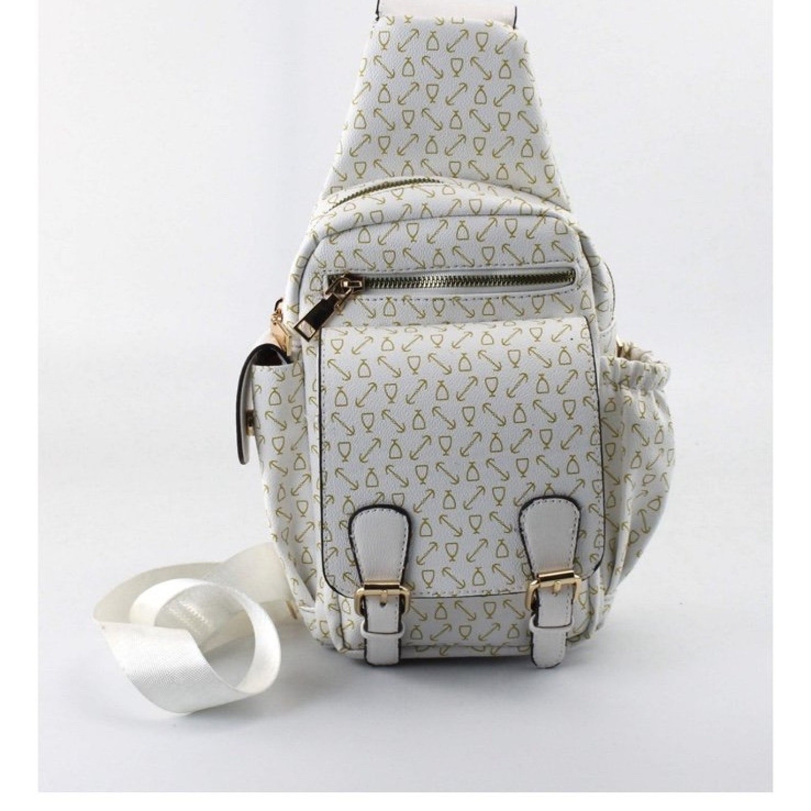 AR New York Vegan Leather Sling Bag - White / Cream