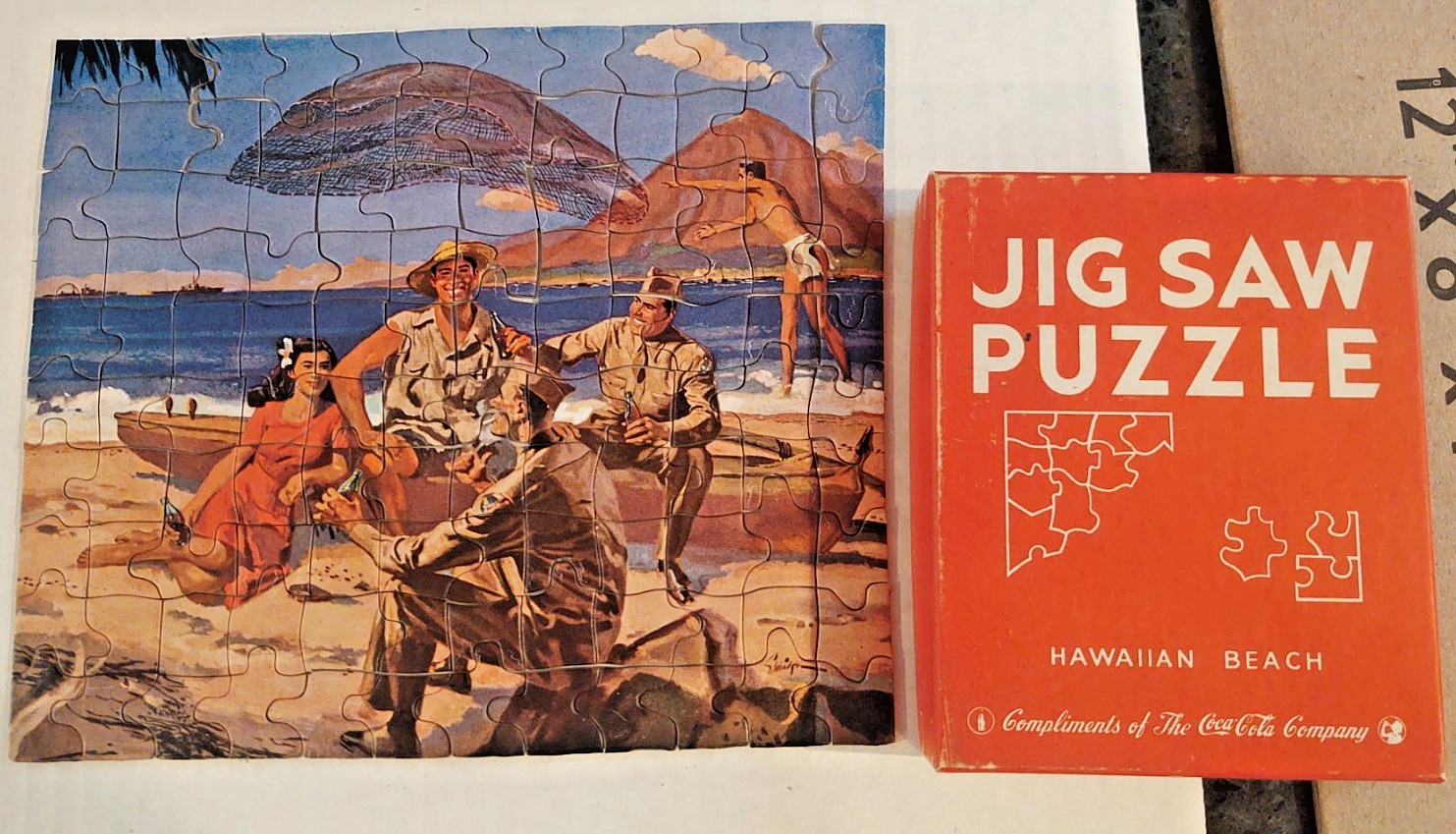 Insanely RARE WW2 era 1944 Coca Cola Promo Jigsaw Puzzle Hawaiian Beach in Box