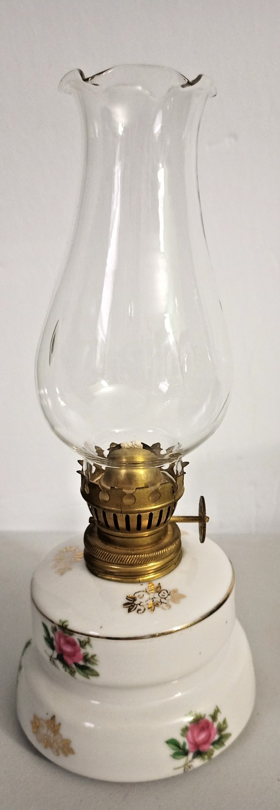 Vintage Walls Painted Roses Porcelain Oil Lamp 8"